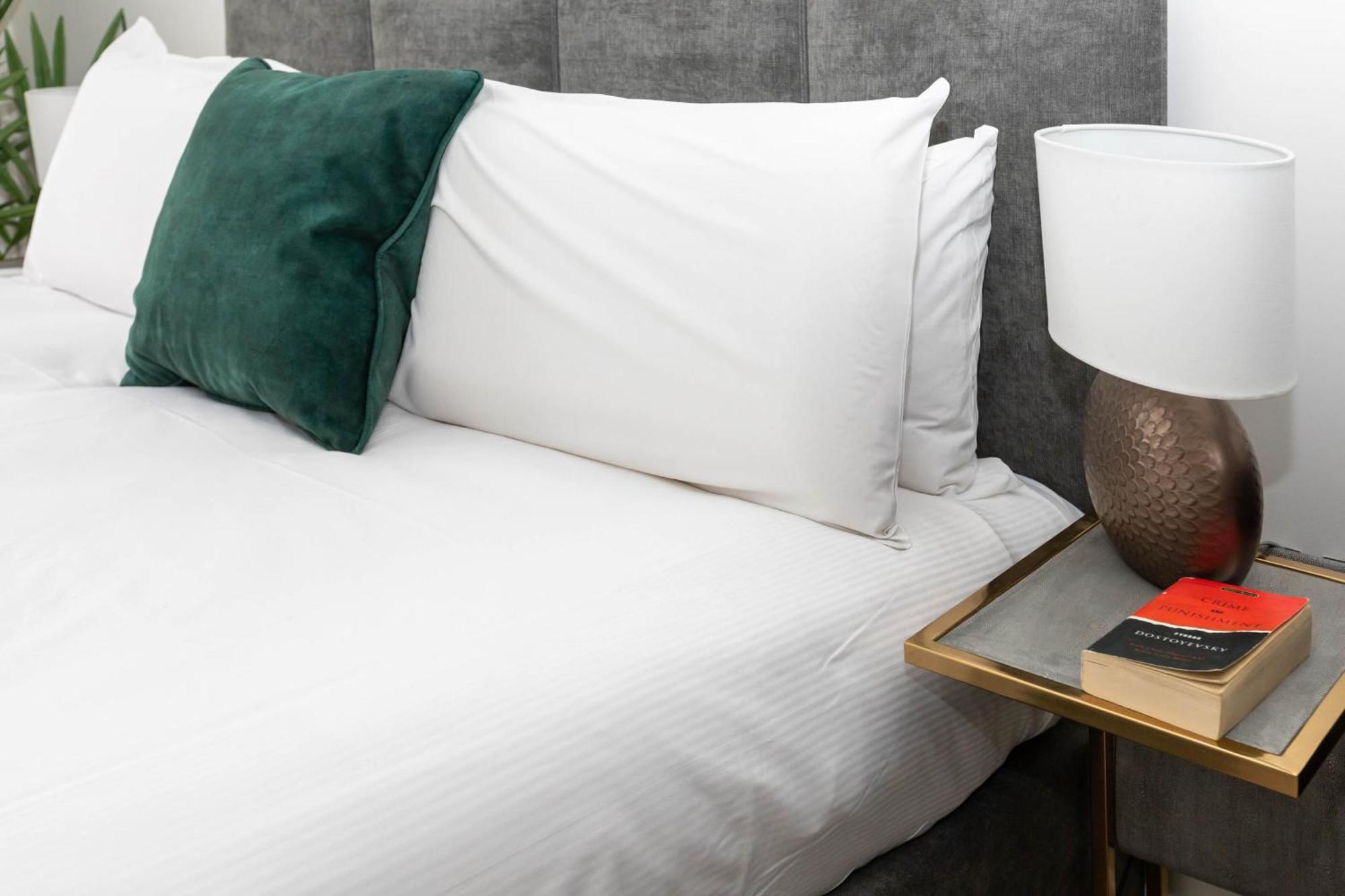 Tranquil & Stylish 1 Bedroom Flat With Private Balcony * Londres