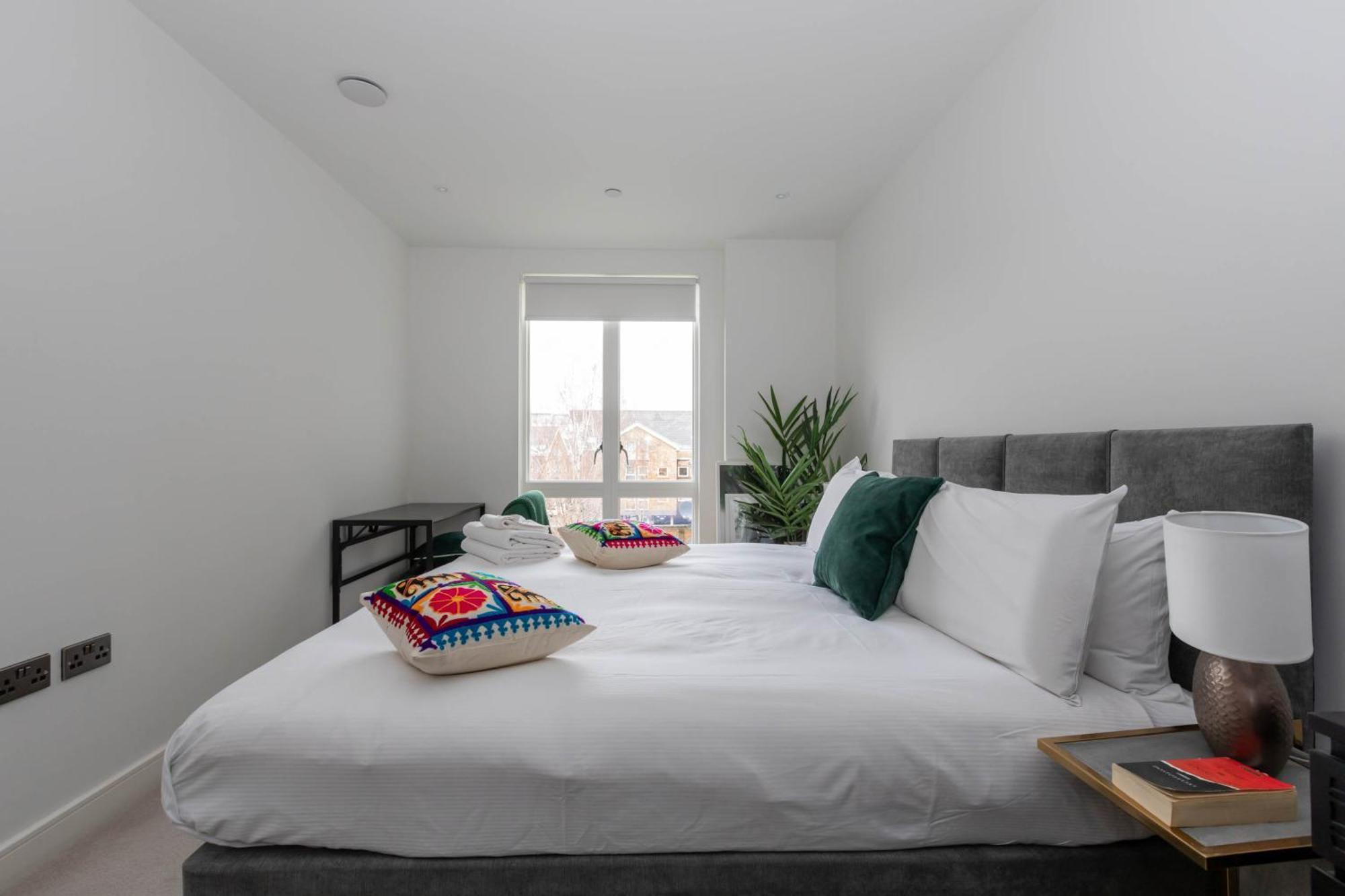Tranquil & Stylish 1 Bedroom Flat With Private Balcony Appartement *